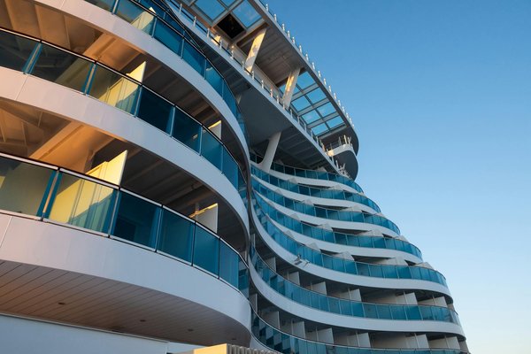 Welche nachhaltigen Ausrüstungen sind beim Camping unverzichtbar?